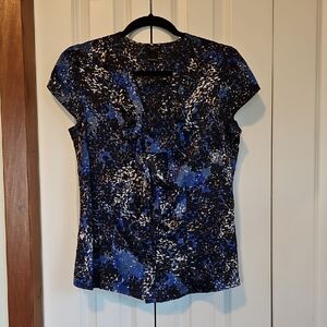 Ann Taylor Blue and Black Patterned Blouse Size 10P Button Down